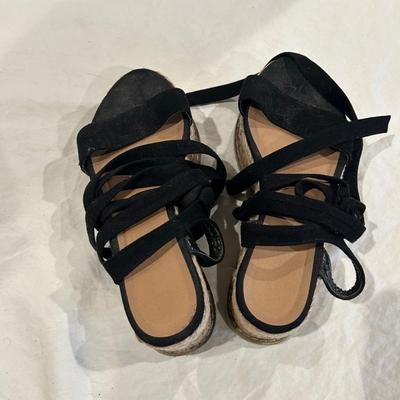 Retro cork platforms - size unknown