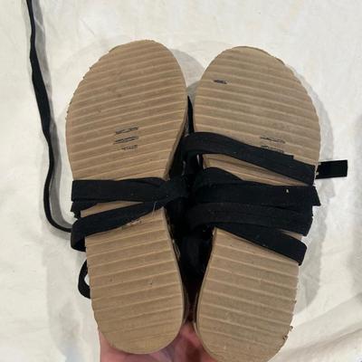Retro cork platforms - size unknown
