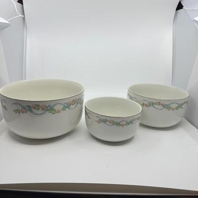 396 Vintage HALL Porcelain Wildfire Mixing Bowl 3pc Set