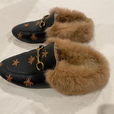 BaShaffani faux fur slippers - size 36 (5.5)