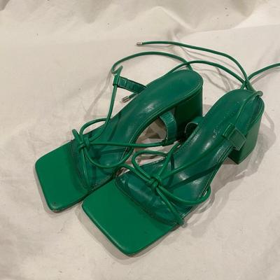 Green shoes - size 5