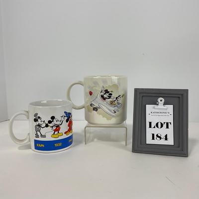 -184- COLLECTIBLE | Mickey Mouse Mugs
