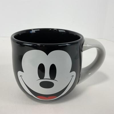 -187- COLLECTIBLE | Mickey Mouse Mugs
