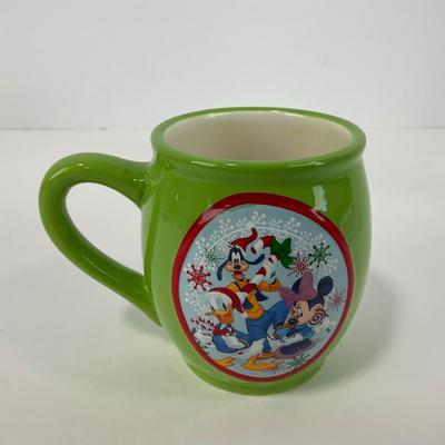 -188- COLLECTIBLE | Mickey Mouse Holiday Mugs
