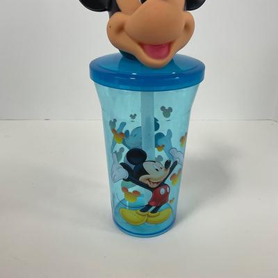 -191- COLLECTIBLE | Mickey Mouse Covered Cups & Water Bottle