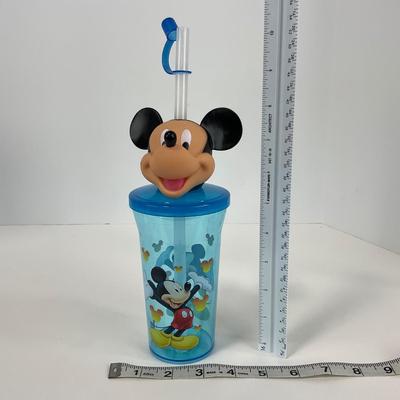 -191- COLLECTIBLE | Mickey Mouse Covered Cups & Water Bottle