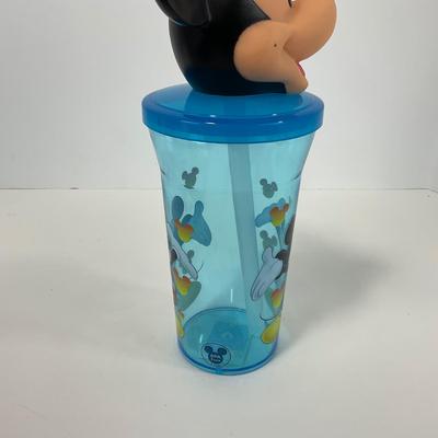 -191- COLLECTIBLE | Mickey Mouse Covered Cups & Water Bottle
