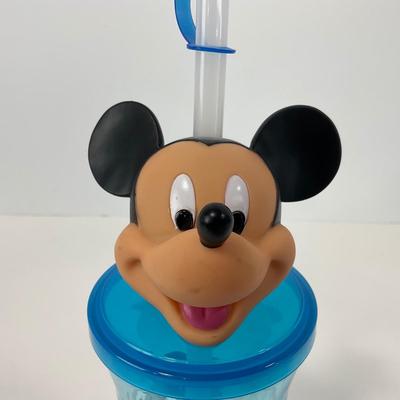 -191- COLLECTIBLE | Mickey Mouse Covered Cups & Water Bottle