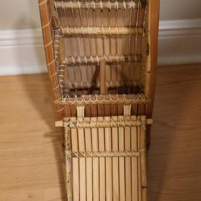 Vintage Bamboo Wine Carrier