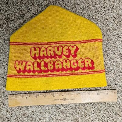 Harvey Wallbanger knit cap size XL