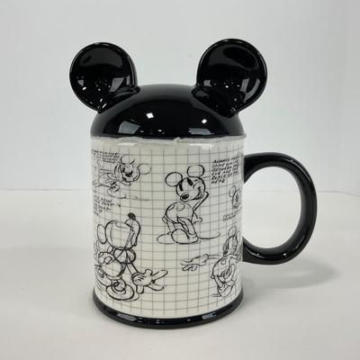 -196- COLLECTIBLE | Assorted Mickey Mouse Dishes