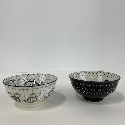 -196- COLLECTIBLE | Assorted Mickey Mouse Dishes