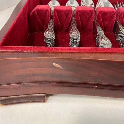 -197- COLLECTIBLE | Assorted Set Of Silver Plate Silverware