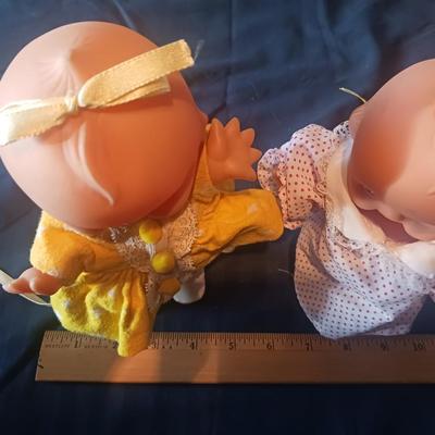 2 KEWPIE DOLLS