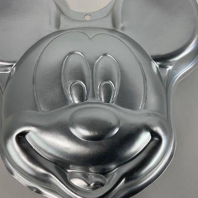-206- KITCHEN | Mickey Mouse Cake Pans
