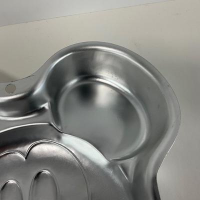 -206- KITCHEN | Mickey Mouse Cake Pans