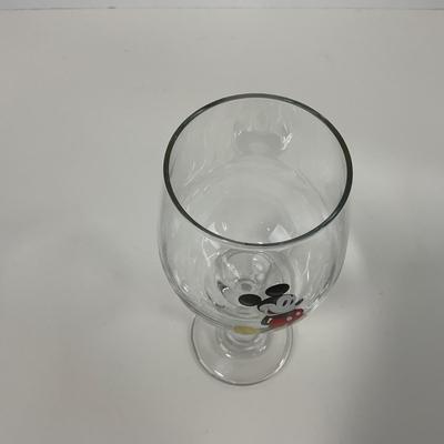 -208- KITCHEN | Mickey Mouse Wine Glasses