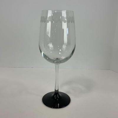 -209- KITCHEN | Mickey Mouse Wine Glasses