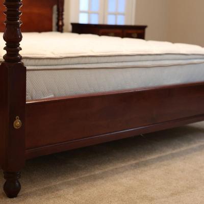 King Four Post Bed Frame & Two Stoneleigh Nightstands (See Description)