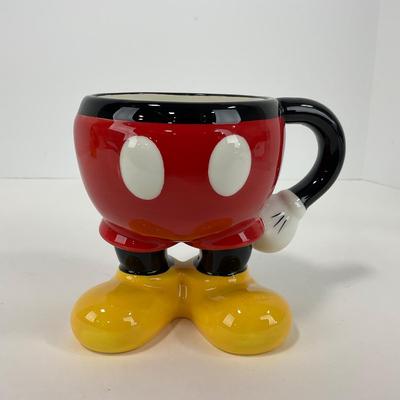 -214- KITCHEN | Mickey Mouse & Pluto Salt & Pepper And Mickey Mug