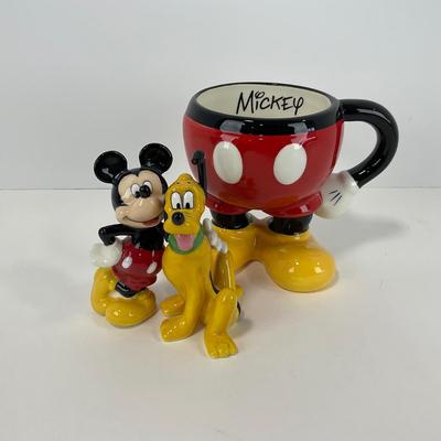 -214- KITCHEN | Mickey Mouse & Pluto Salt & Pepper And Mickey Mug