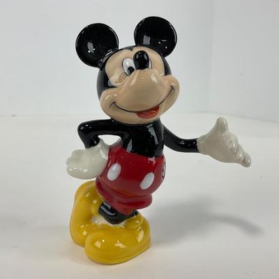 -214- KITCHEN | Mickey Mouse & Pluto Salt & Pepper And Mickey Mug