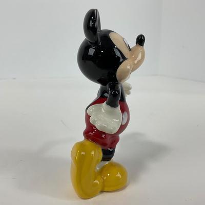 -214- KITCHEN | Mickey Mouse & Pluto Salt & Pepper And Mickey Mug