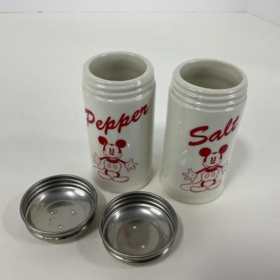 -215- KITCHEN | Mickey Mouse Salt & Pepper Shakers