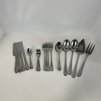 -219- KITCHEN | Mickey Mouse 25 Piece Set of Silverware