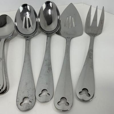 -219- KITCHEN | Mickey Mouse 25 Piece Set of Silverware
