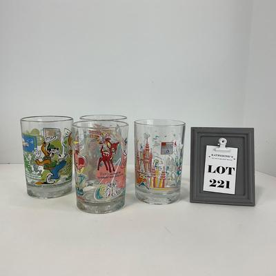 -221- KITCHEN | Disney Set Of MacDonalds Glasses