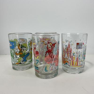 -221- KITCHEN | Disney Set Of MacDonalds Glasses