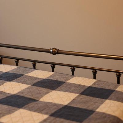 Metal Queen Bedframe (See Description)