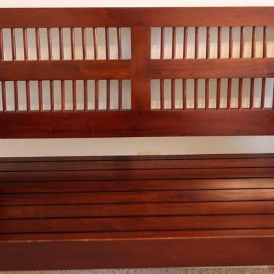 Classic Mahogany Bench