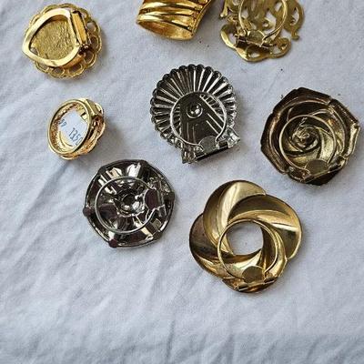 Vintage Scarf Clips