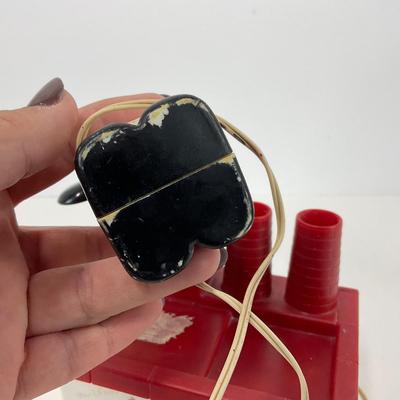 -223- COLLECTIBLE | 1973 Walt Disney Mickey Mouse Factory Electric Tooth Brush