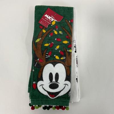 -227- HOLIDAY | Mickey Mouse Christmas Towel, Hot Pad, & Oven Mit
