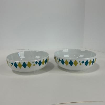 -222- DISHES | Mickey Mouse Set Of Childrenâ€™s Bowls & Glasses