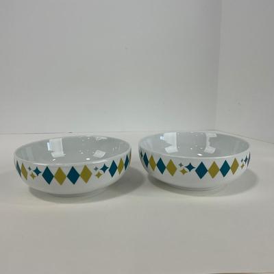 -222- DISHES | Mickey Mouse Set Of Childrenâ€™s Bowls & Glasses