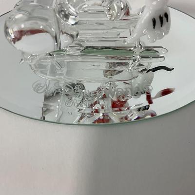 -230- HOLIDAY | Walt Disney World Mickey Mouse Santa Hat Glass Figure