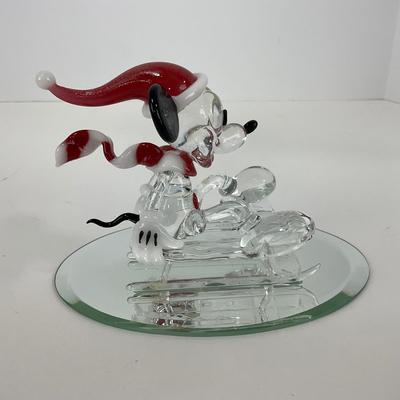 -230- HOLIDAY | Walt Disney World Mickey Mouse Santa Hat Glass Figure