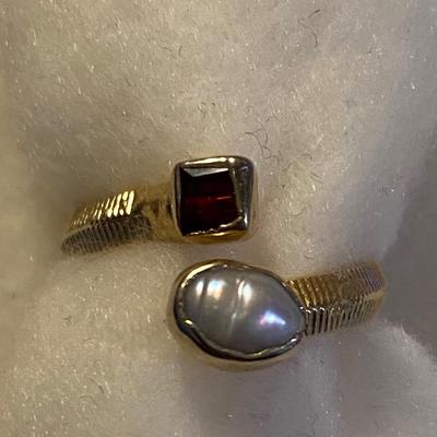 Fashion ring - size 4.5