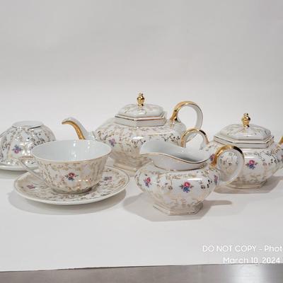 Vintage Limoges France, Gout De Ville, tea set
