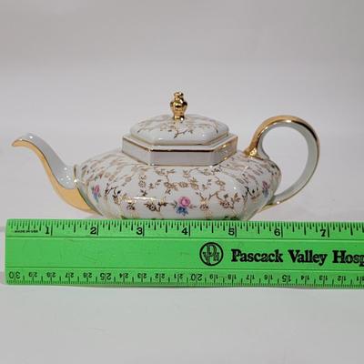 Vintage Limoges France, Gout De Ville, tea set