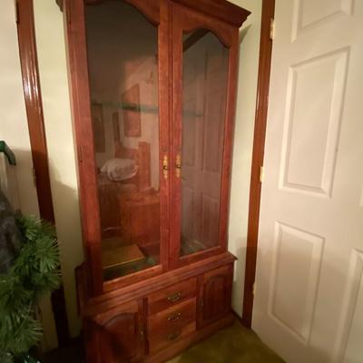 Display Cabinet
