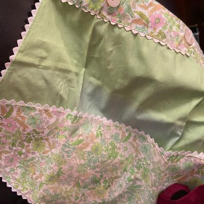 Vintage Apron Lot