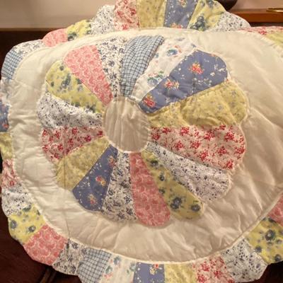 Dining Room Table Lot