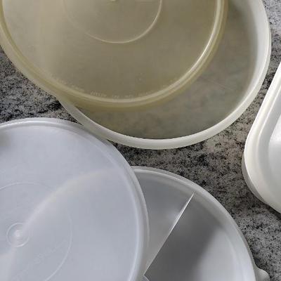 Tupperware and Misc Plastic Storage