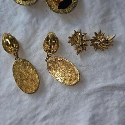 3 pairs of vintage Clip on earrings, one is Trifari
