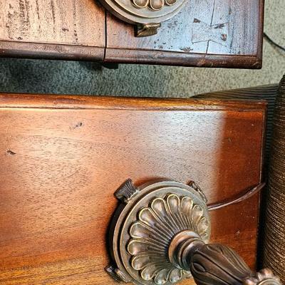 2 candlestick lamps